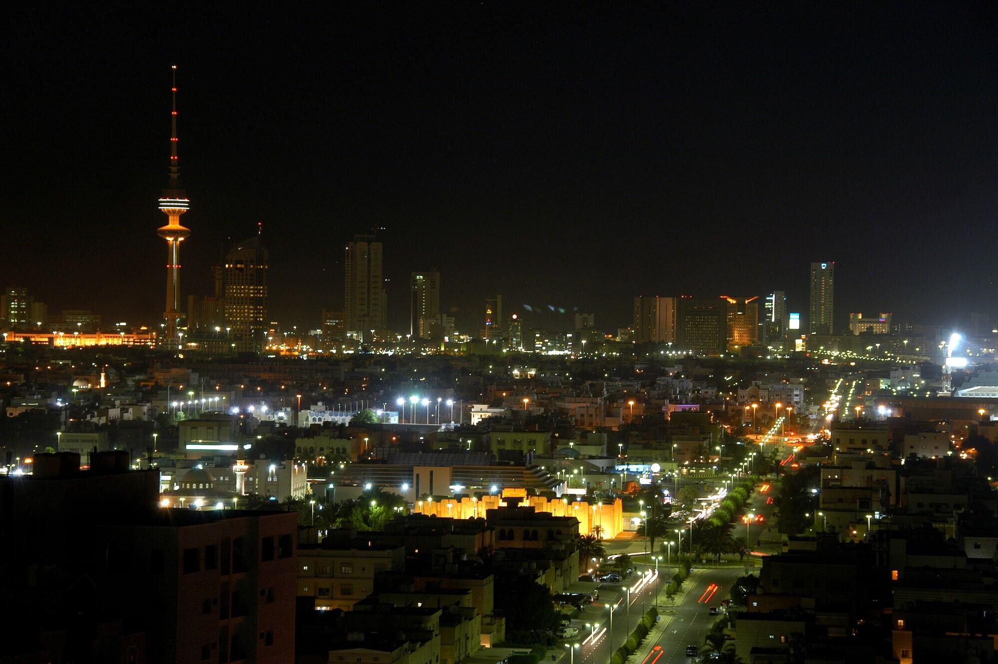 Le Jazz Hotel Kuwait City Exteriör bild