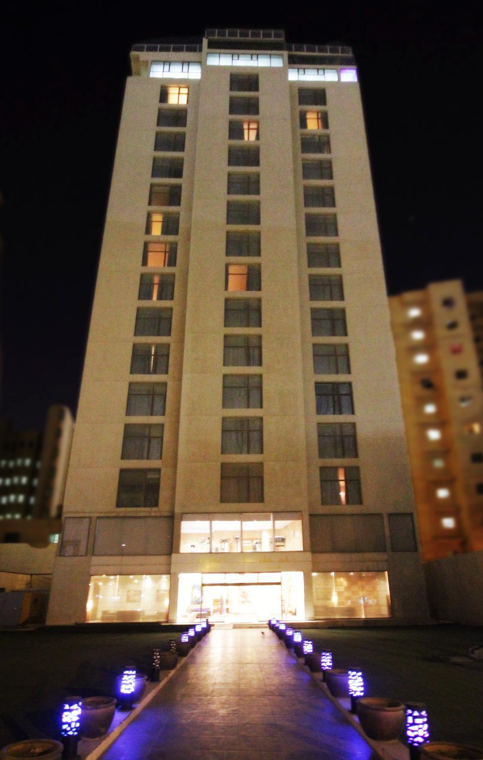 Le Jazz Hotel Kuwait City Exteriör bild