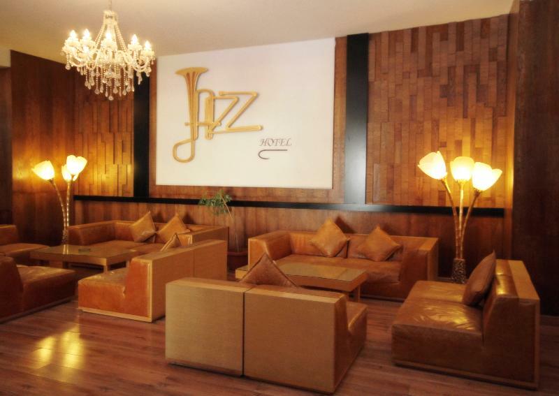 Le Jazz Hotel Kuwait City Exteriör bild